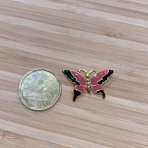 Vintage Butterfly Decorative Pin - Picture 2 of 2